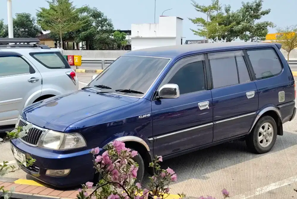 Kijang LGX 2.4 DISEL