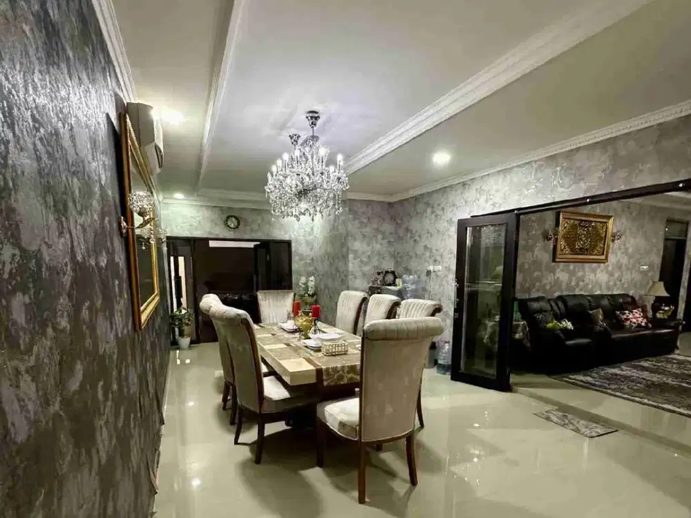 DI JUAL MURAH RUMAH PENGADEGAN TIMUR PANCORAN JAKARTA SELATAN