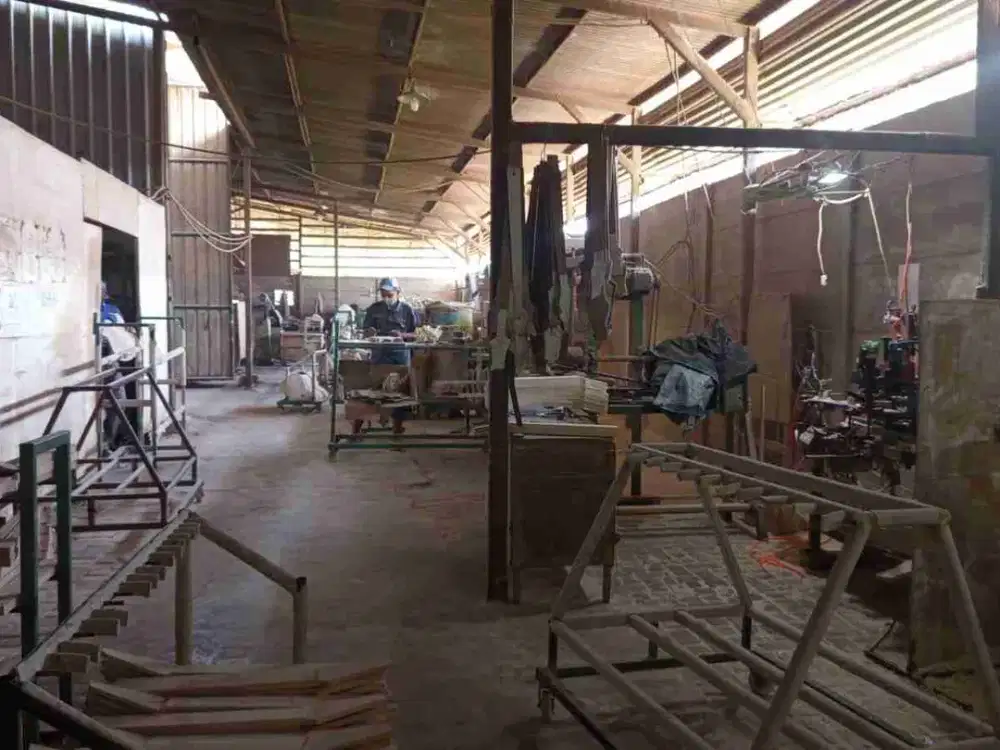 Dijual Murah Tanah dan Gudang Luas di Ngoro Mojokerto