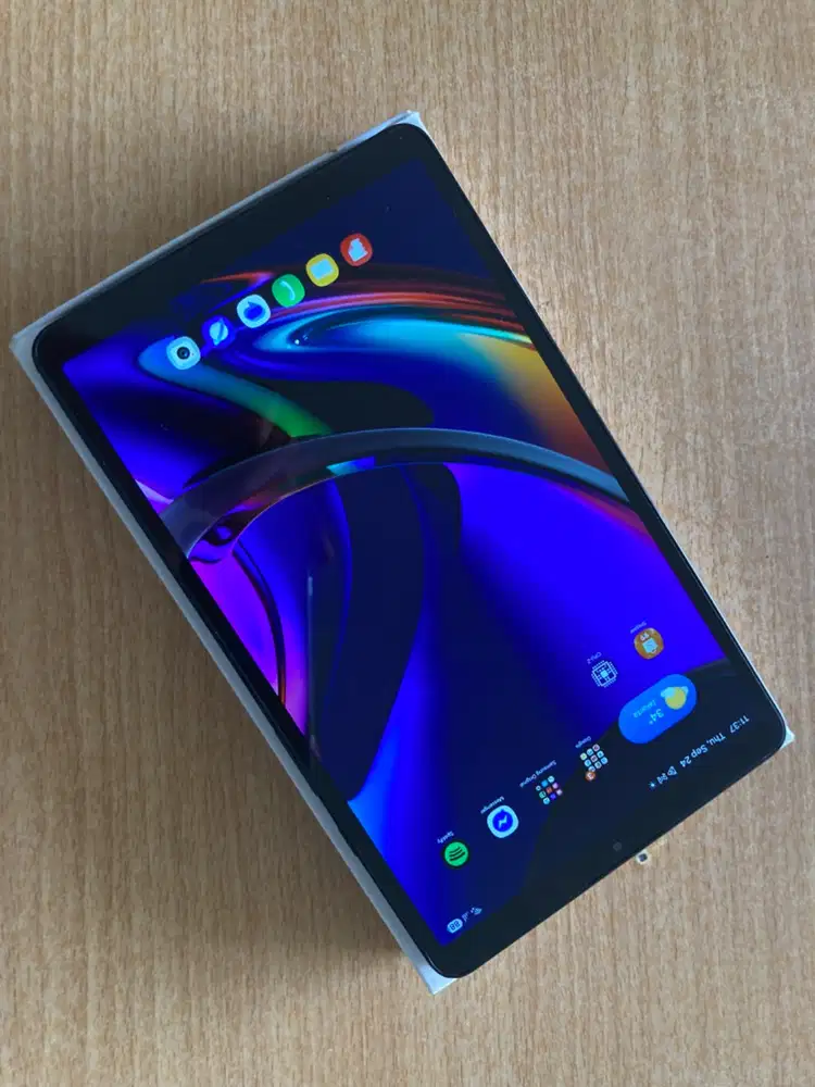 TABLET SAMSUNG GALAXY A9 LTE 4/64 BISA MASUK KARTU