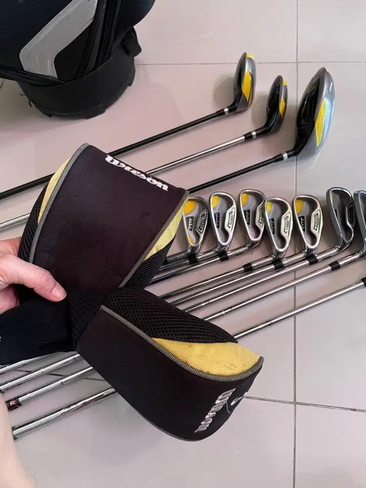 Dijual 1 set golf club Wilson GC 1200