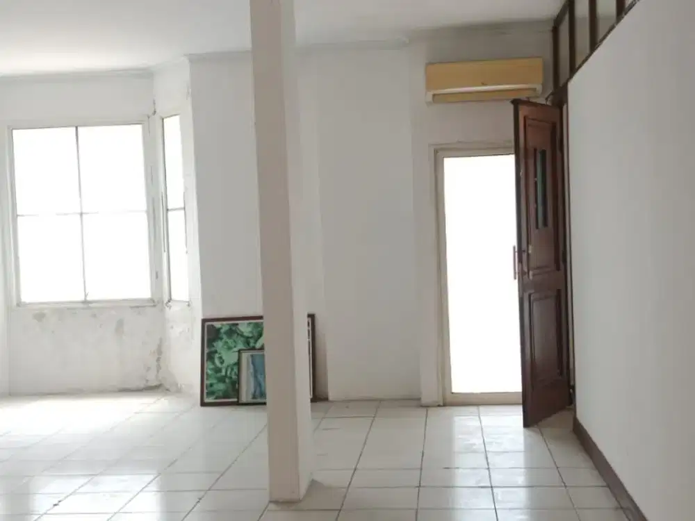 TERMURAH RUKO 2 LANTAI SIAP PAKAI COCOK UNTUK USAHA LOKASI DI KOTA BARU PARAHYANGAN BANDUNG