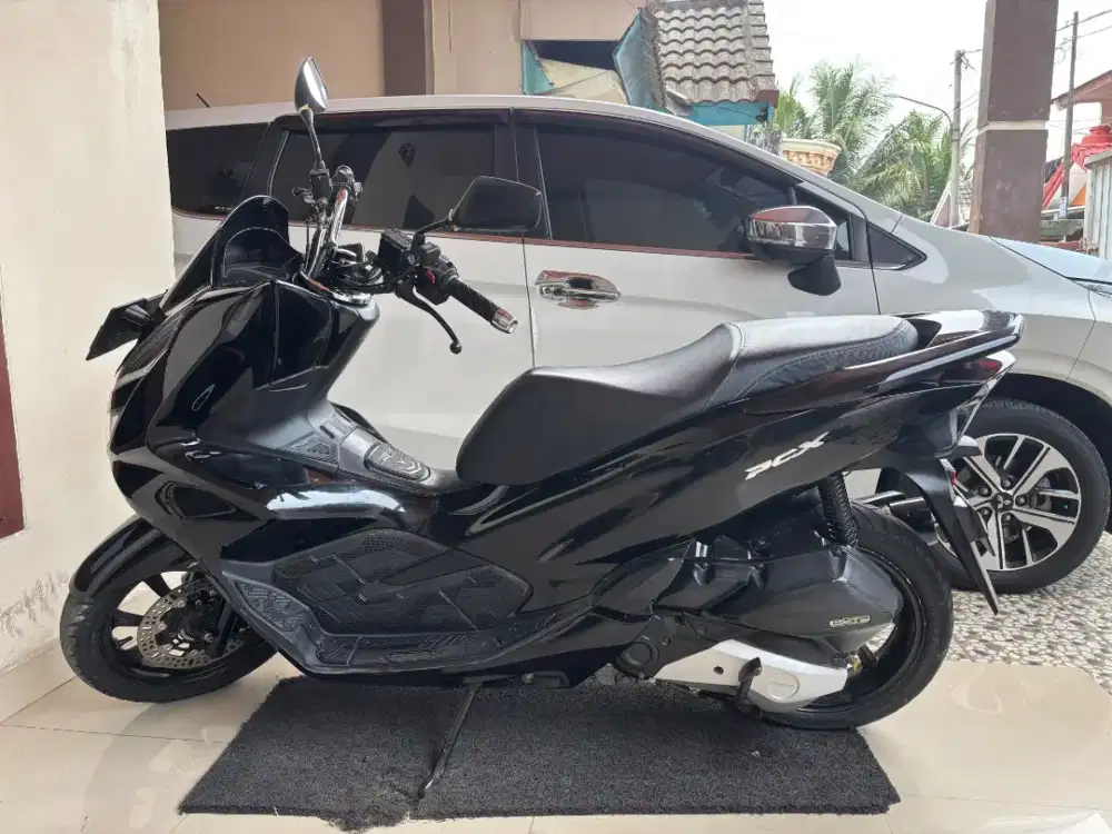 PCX ABS Black tipe tertinggi