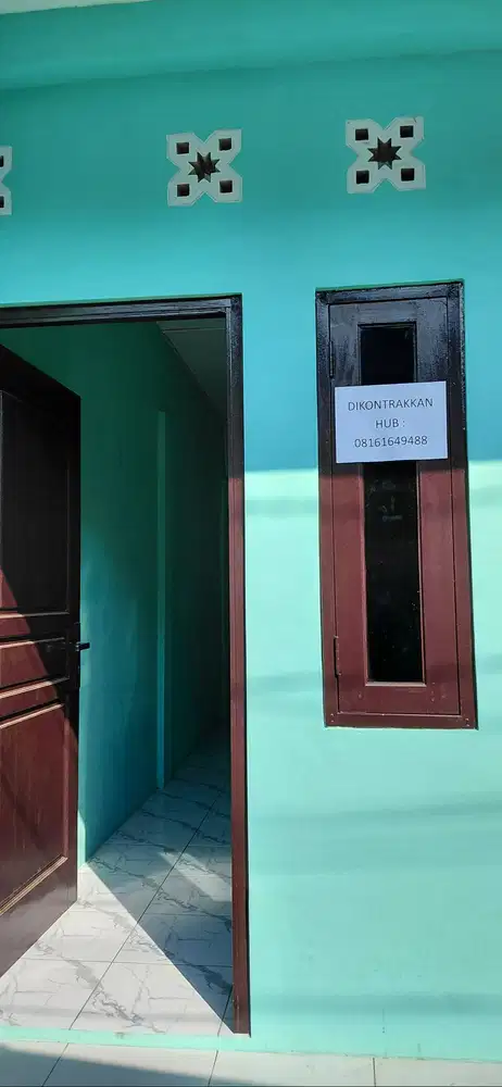 Rumah dikontrakan, 2 lantai