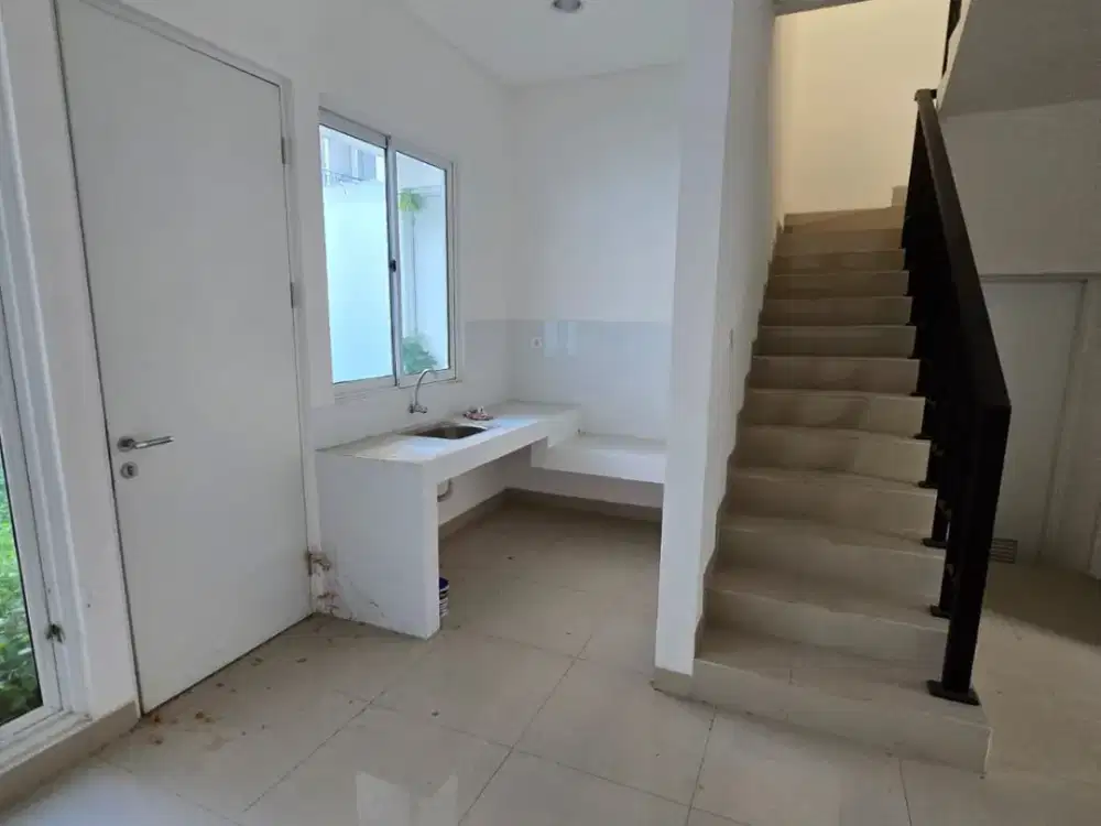 Rumah Ada 3 Unit AC di Cluster La Seine JGC Cakung Jakarta Timur