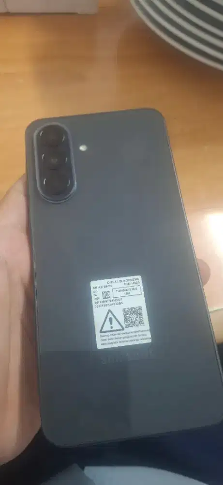 Jual samsung a37 5G  8/128 grey_hitam
