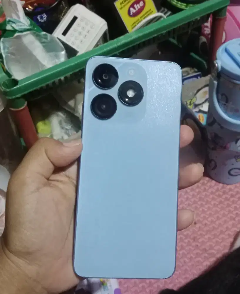 Itel A70 ram 4+8/128.