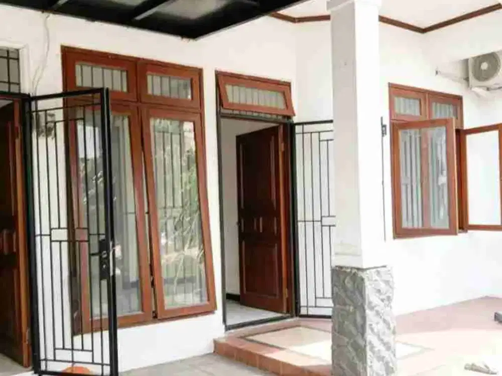 Disewakan Rumah di Pondok kelapa Raya Duren sawit Jakarta Timur