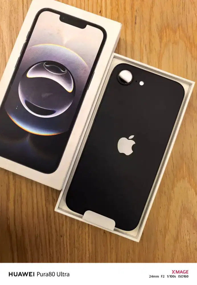 iPhone 16e 256 ibox