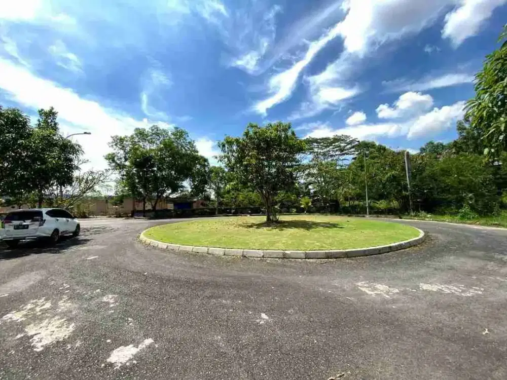 DI JUAL RUMAH MEWAH LUAS TANAH 1200m² DI SUKAJADI BATAM
