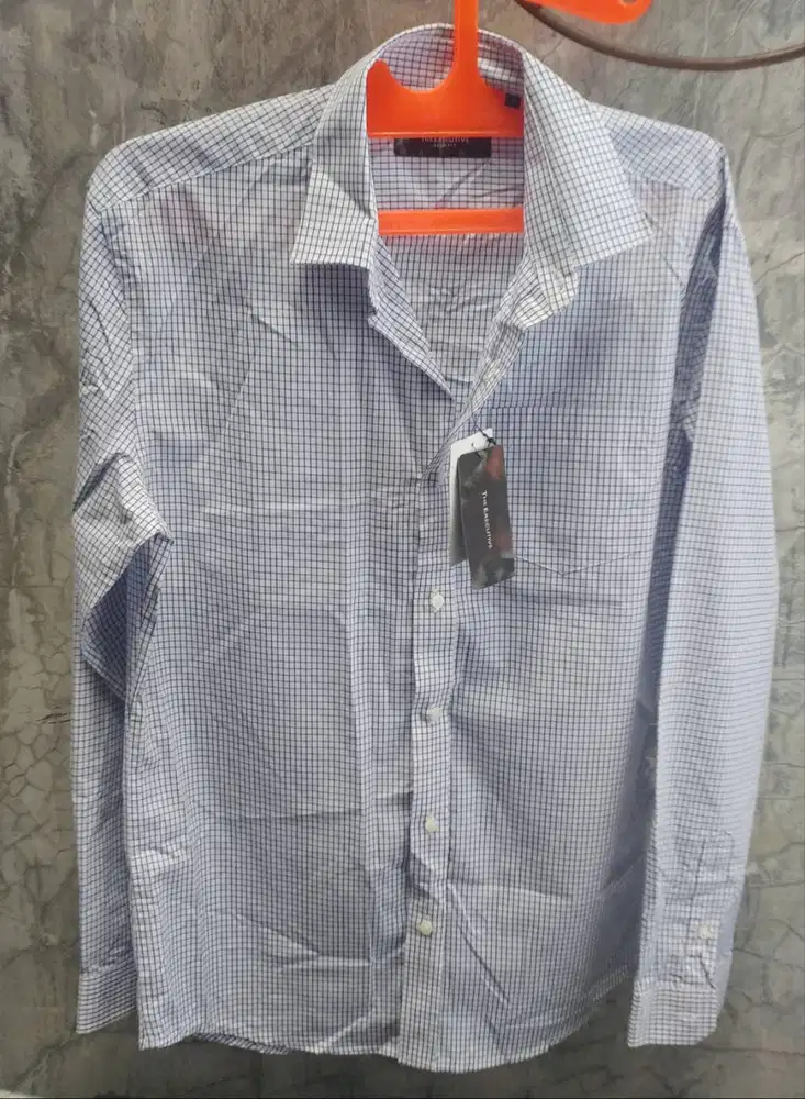 KEMEJA KANTOR PRIA MERK EXECUTIVE SLIM FIT SIZE 16