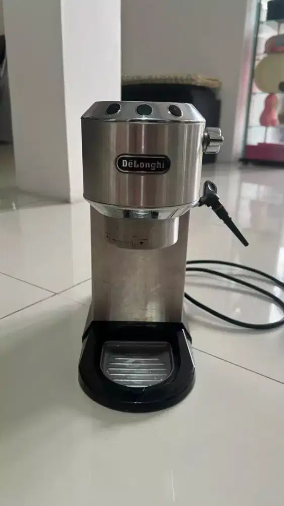 Mesin Kopi Delonghi Ec685