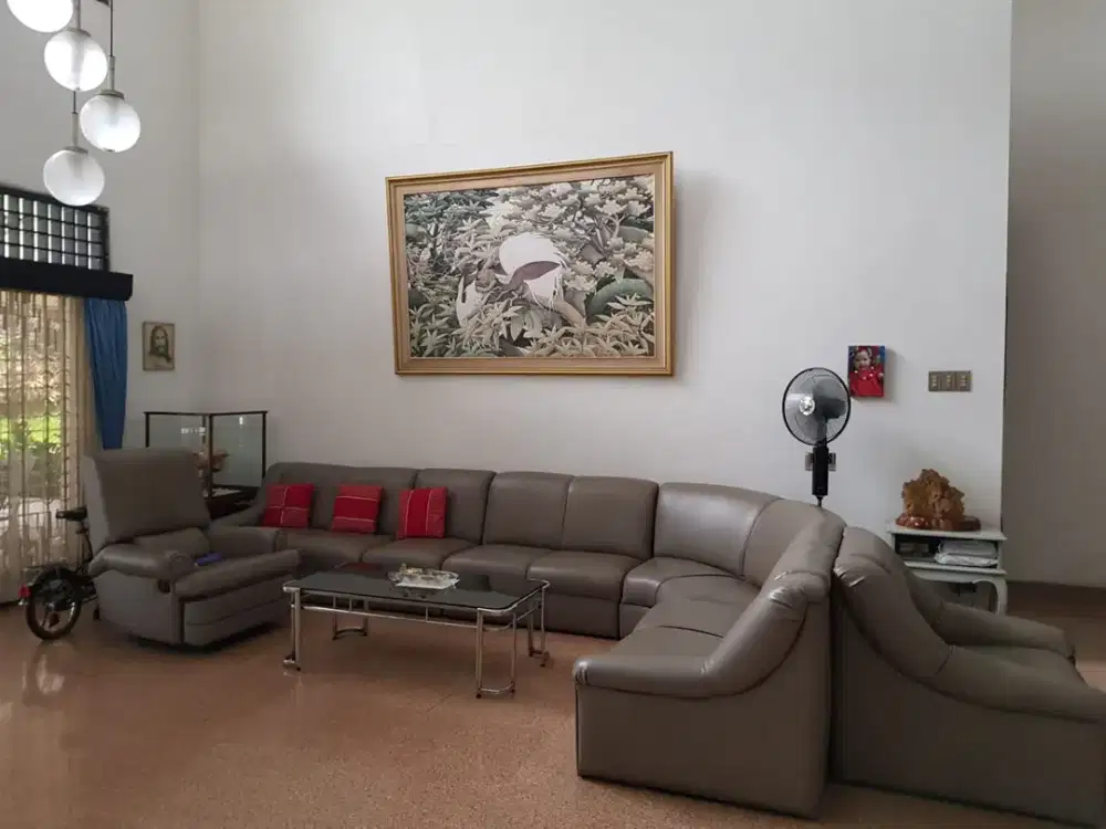Dijual Rumah di Sunrise Garden, Jakarat Barat 20x30