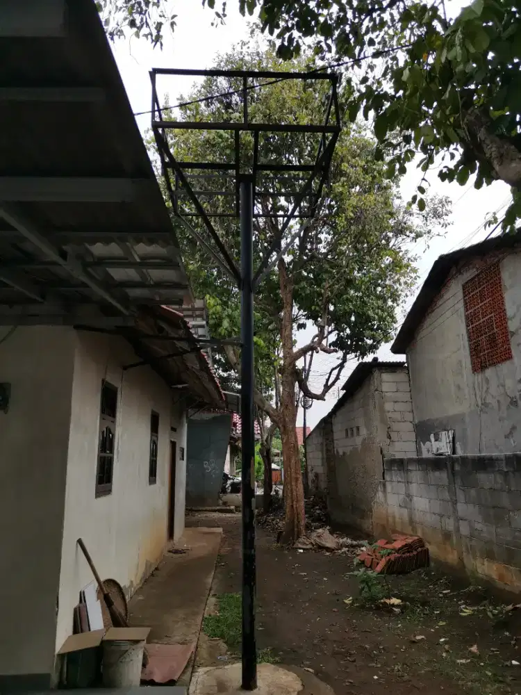 Tiang Toren Bekas