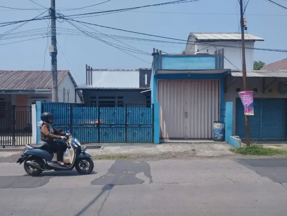Dijual Rumah +ruko  pinggir jln raya warung kondang cianjur