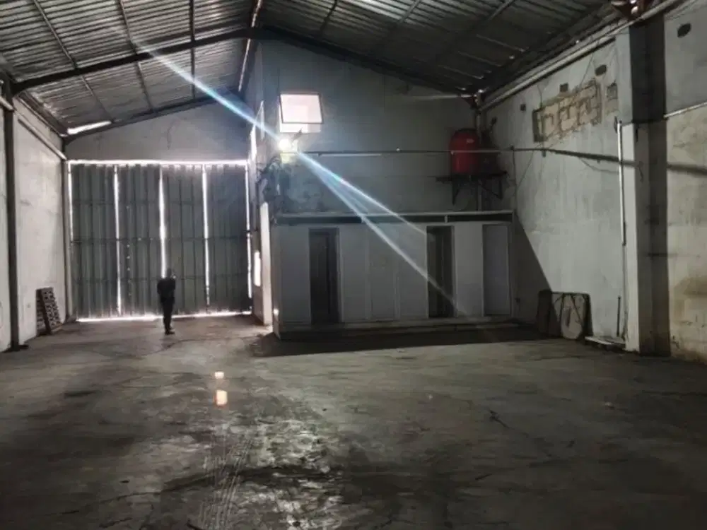 Disewakan Gudang Industri Halim Perdana Kusuma