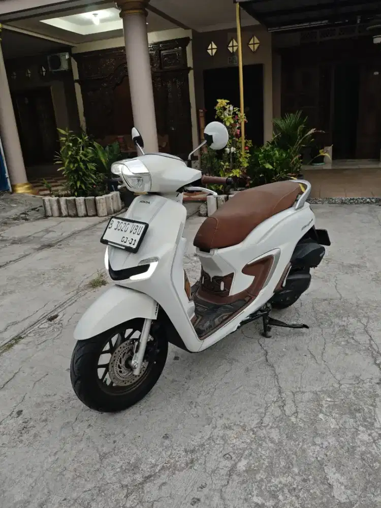 HONDA STYLO ABS 2026