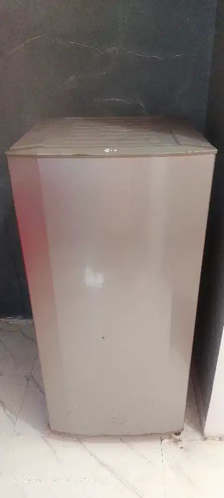 Jual Kulkas & Mesin Cuci Edisi Pindahan