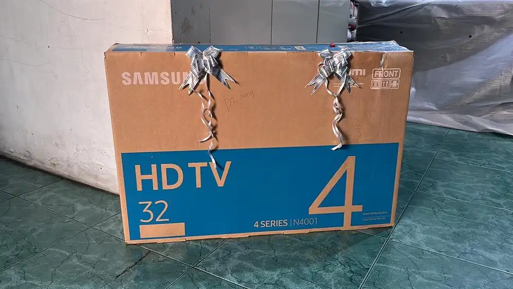samsung led tv UA32N4001AKPXD