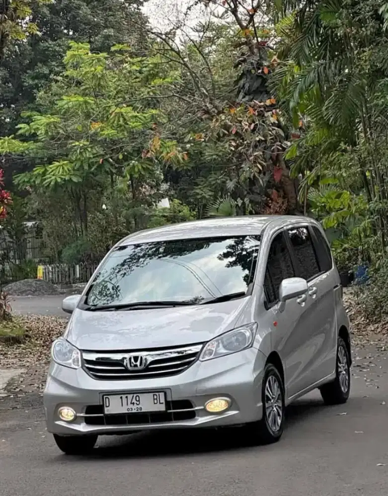 Honda Freed SD 2013
- Knds istw Skli Mulus Pisan