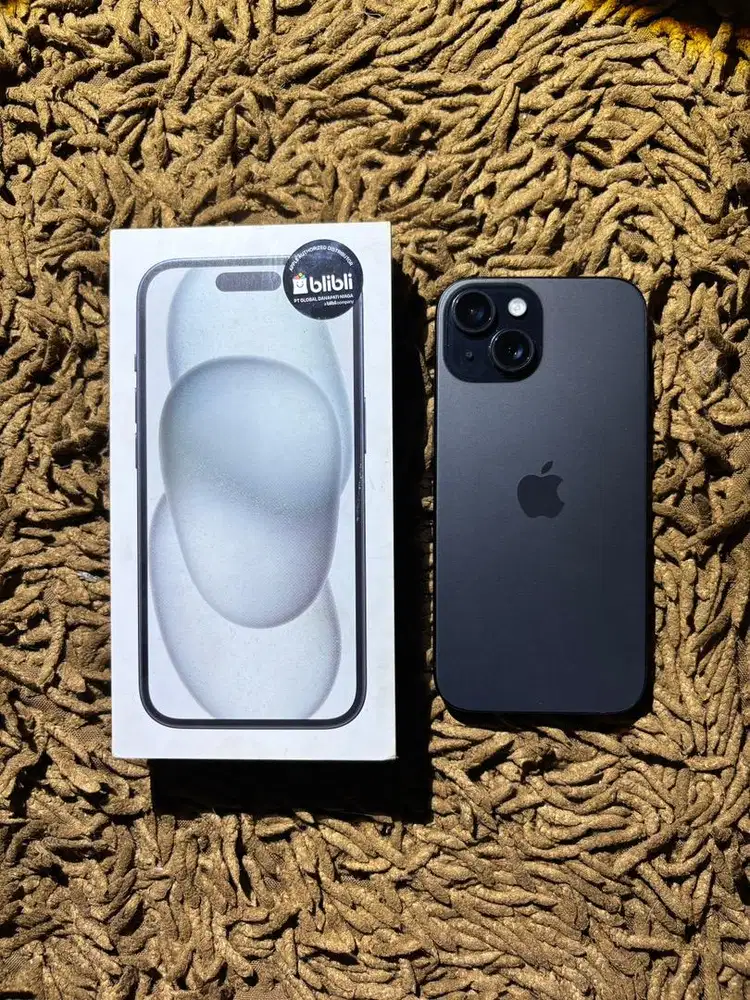 iPhone 15 128gb ORI IBOX BH 100 GARANSI ON 2027 FULLSET MULUS NOMINUSS