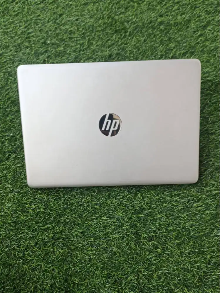 hp 14s proc amd athlon silver 3050U AMD RADEON GRAPHICS VRAM 2 GB
