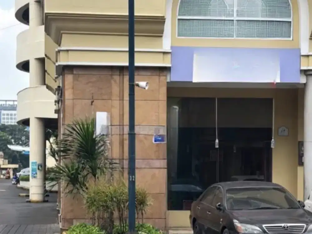 Dijual cepat ruko strategis cocok untuk usaha & investasi lokasi premium di Itc permata hijau