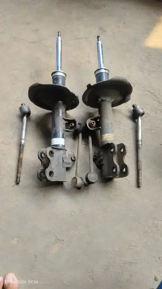 Shock Breaker Depan Xenia