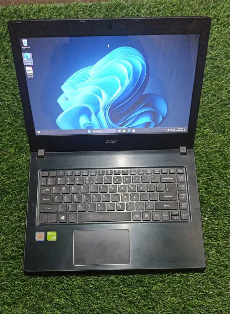 acer aspire E5 proc i5 gen 8 NVIDIA GEFORCE MX 130 2 GB