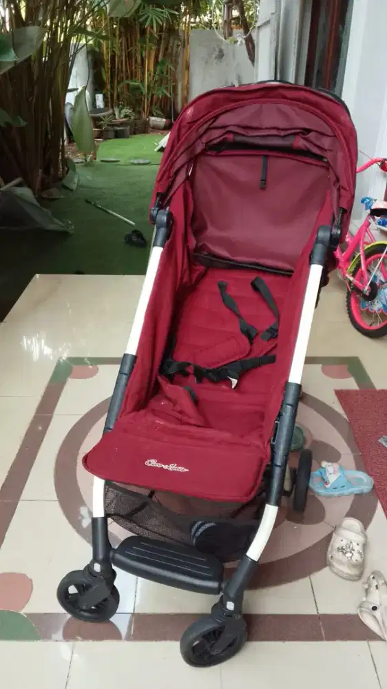 Stroller bayi merk chocolate merah