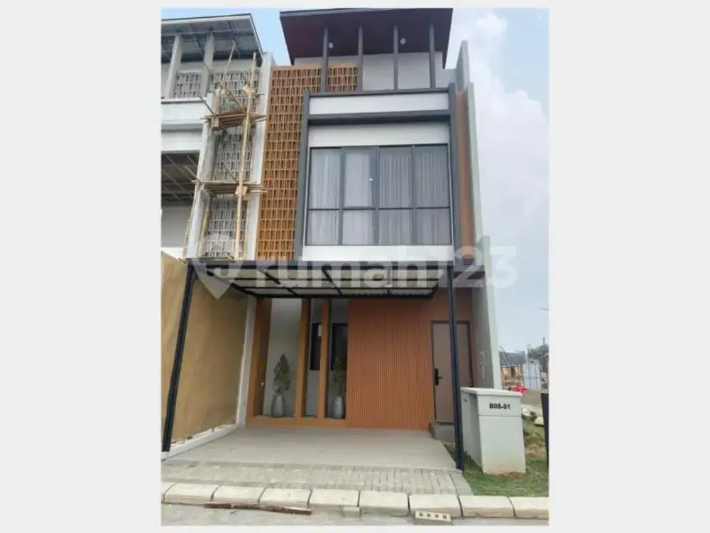 Dijual Rumah Nyaman Cantik di Pacific Garden Puri Cluster Damar