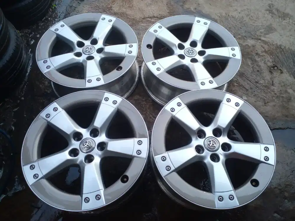 velg oem Harrier airsus R18