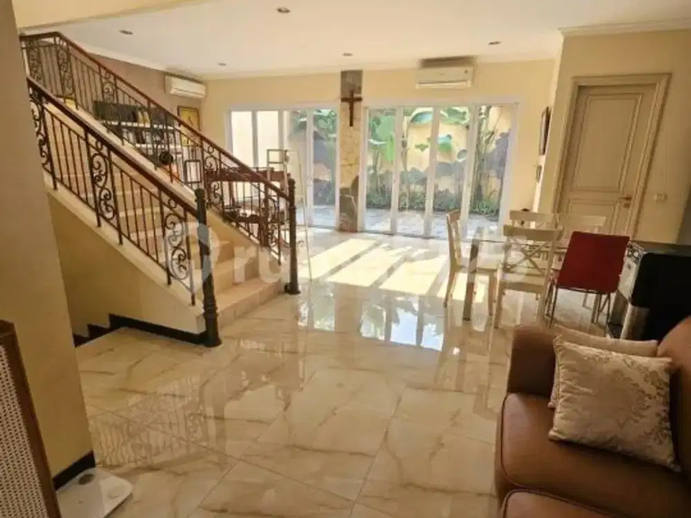 Rumah Siap Huni di The Green BSD, Tangerang Selatan