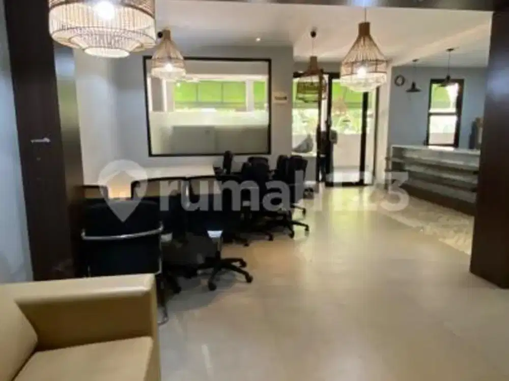 Rumah Sudah Renovasi di Sektor 1.4 Griya Loka BSD, Tangerang Selatan