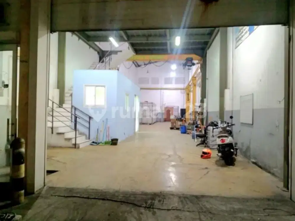 Gudang 2 Lantai di Bizpark Sedayu Daan Mogot, Tangerang