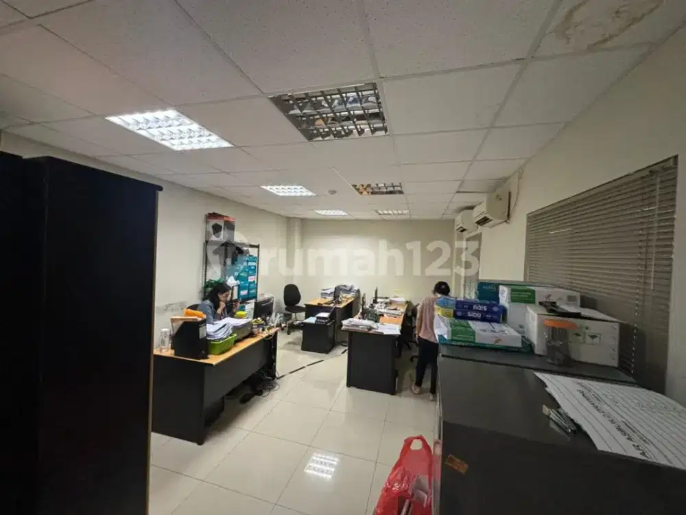 Gudang + Kantor Furnished di Taman Tekno. BSD, Tangerang Selatan