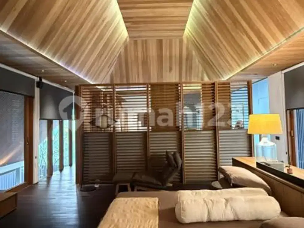 Rumah 2 BR di Puspita Loka BSD, Tangerang Selatan