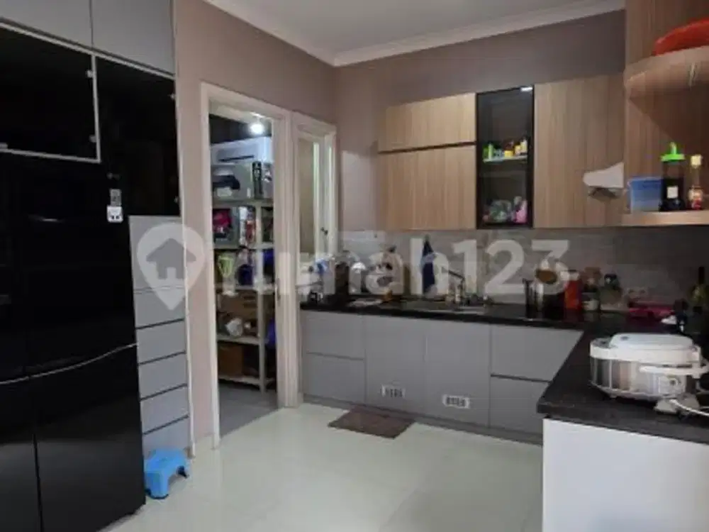 Rumah Full Furnished Renovasi di Inika Island Avani BSD, Tangerang Selatan