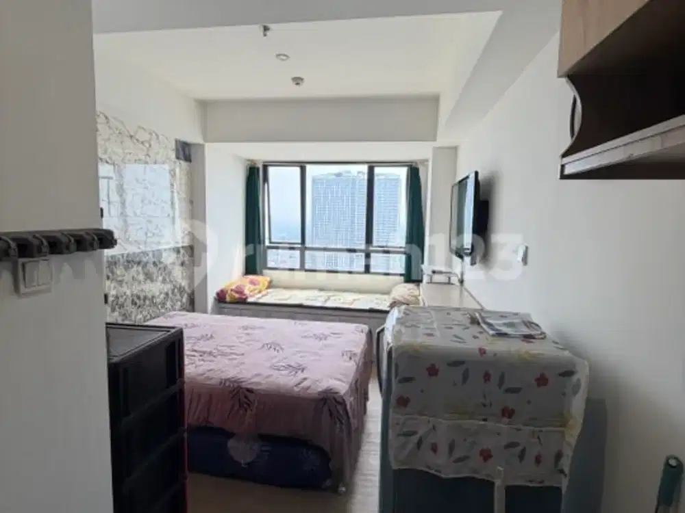 Apartemen Studio Collins Boulevard View City Full Furnished