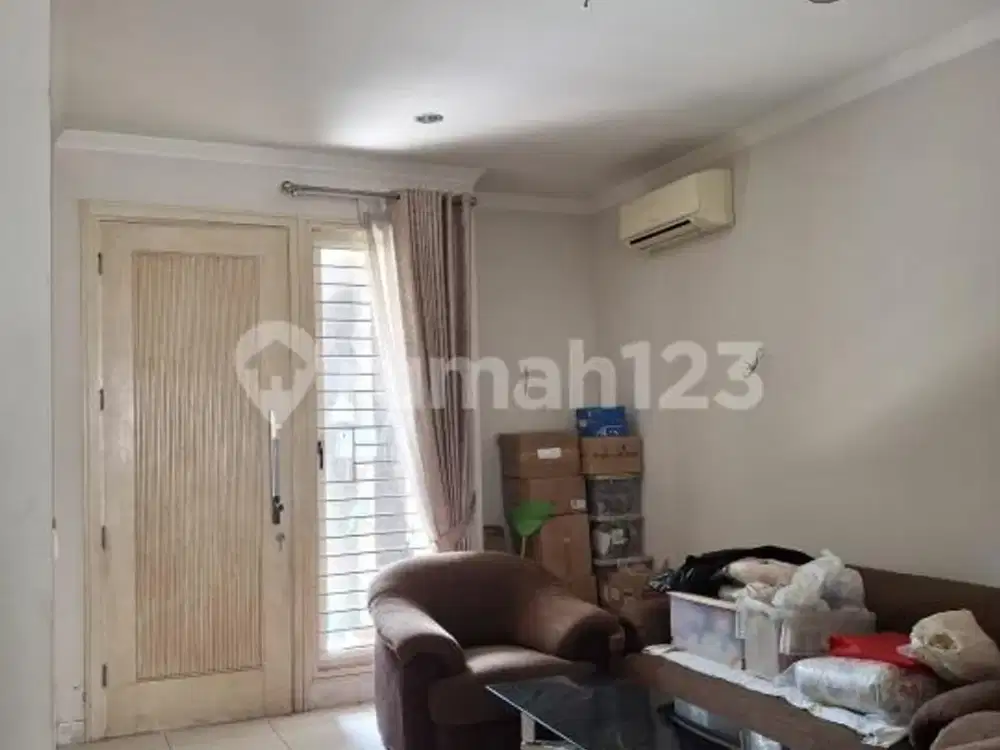 Rumah 2 Lantai di Sutera Alba Alam Sutera, Tangerang Selatan