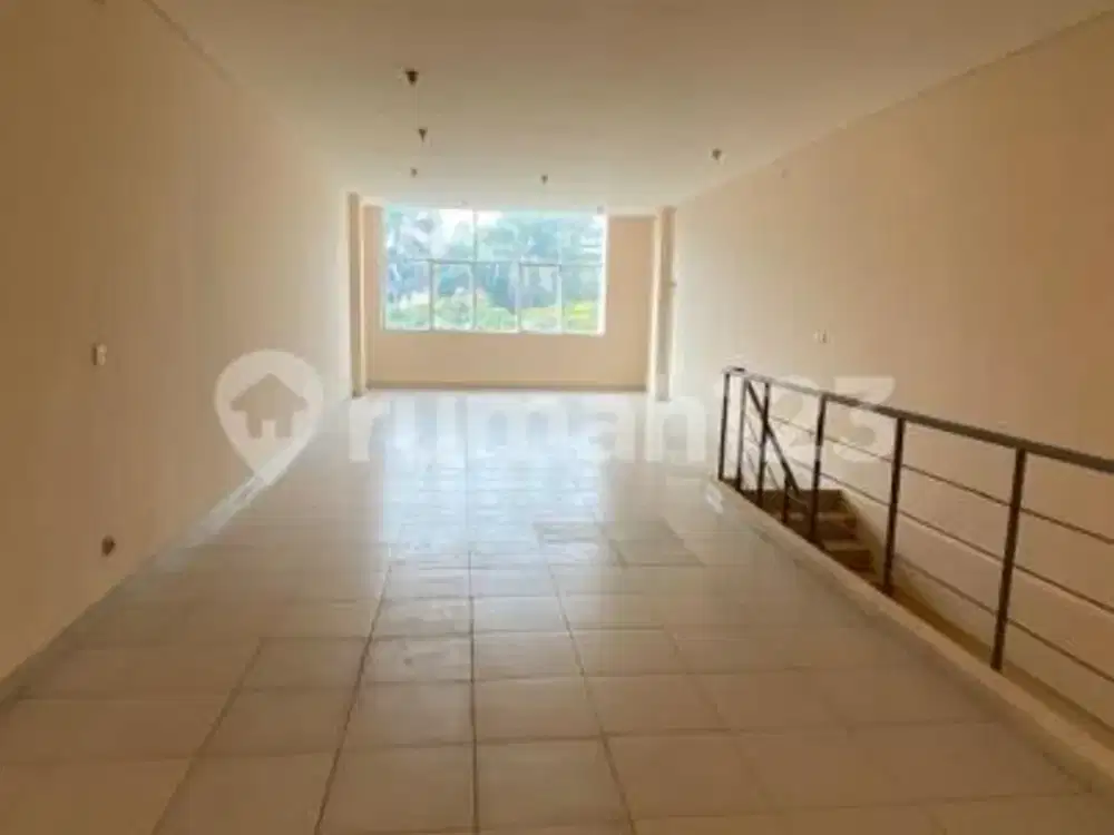 Ruko Pinggir Jalan di Tekno Boulevard BSD, Tangerang Selatan