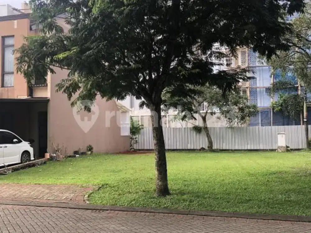 Kavling Hook Taman di Foresta Primavera BSD, Tangerang Selatan
