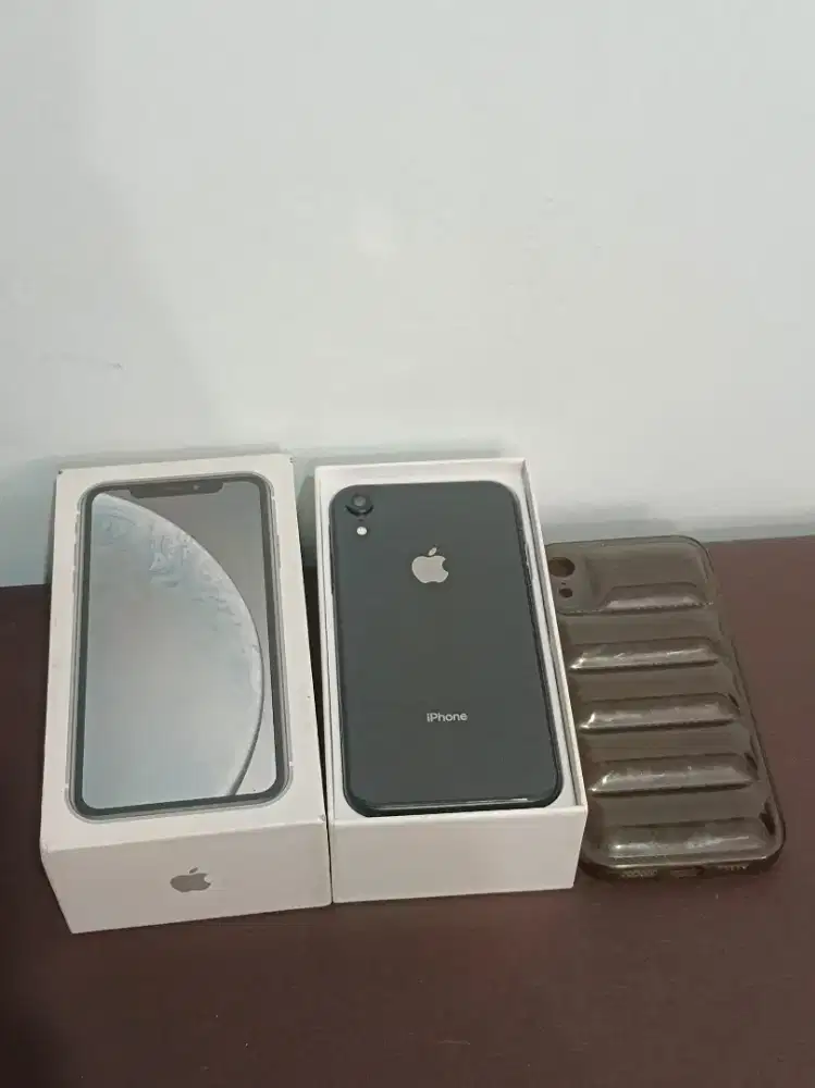 iphone xr 64gb inter