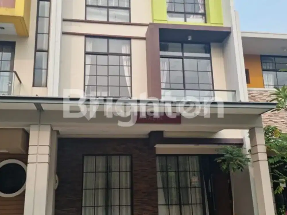 KAN RUMAH 3 LANTAI DI HOOK lokasi PIK 2 CLUSTER MIAMI 2