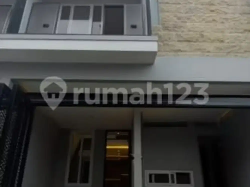 Rumah Baru Duri Kepa Brand New Premium Mewah Semi Furnished 3 Lantai Semi Furnished - 6 Kamar + Rooftop