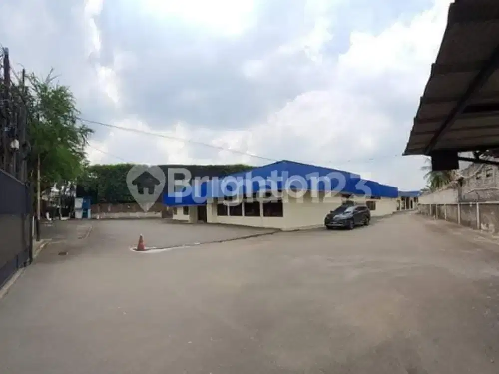 Disewakan gudang besar dengan daya Listrik tinggi  dan Gardu sendiri di TB Simatupang / Pasar Rebo, Jakarta Timur,