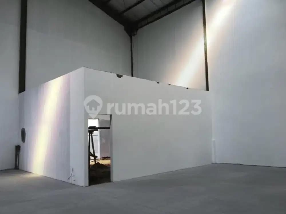 Disewakan Gudang Pergudangan Laksana, Tangerang - 2 Unit Gandeng Siap Pakai , Ada Office