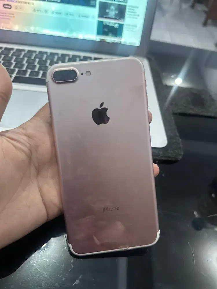 Iphone 7 plus rosegold
