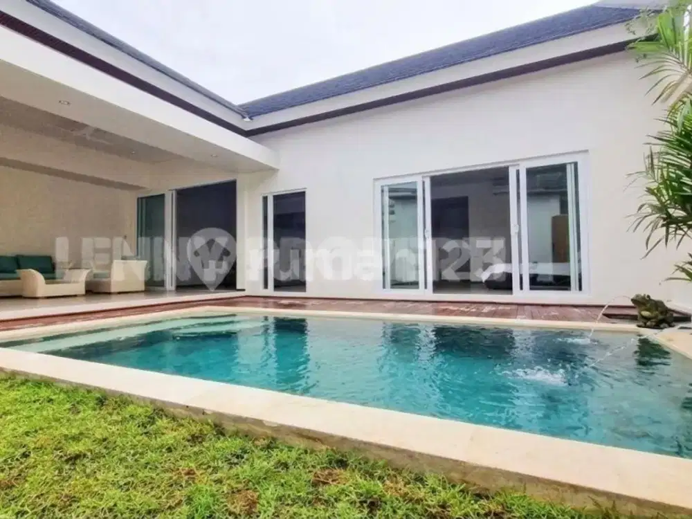 Modern Three Bedrooms Private Villa For Lease