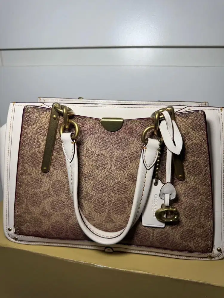 Coach Dreamer very good condition